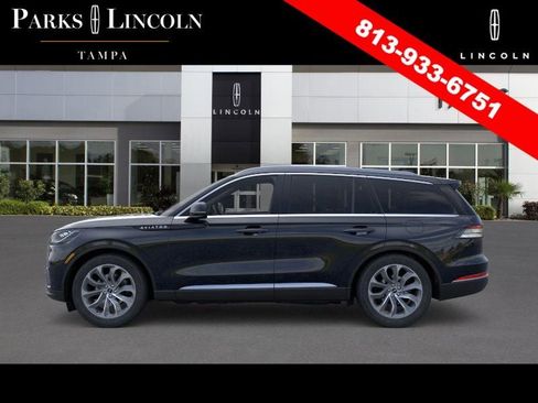 New 2026 Lincoln Aviator 2WD image 3