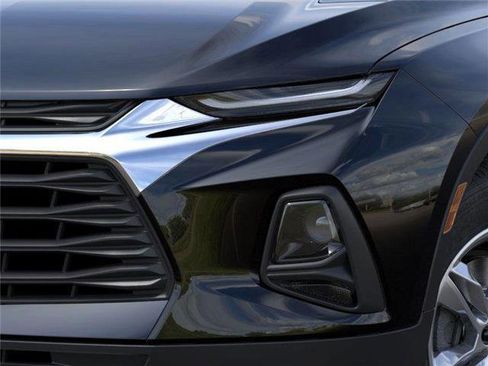 Used 2022 Chevrolet Blazer LT image 25