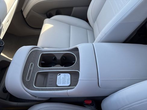 New 2026 Hyundai Palisade Limited image 18