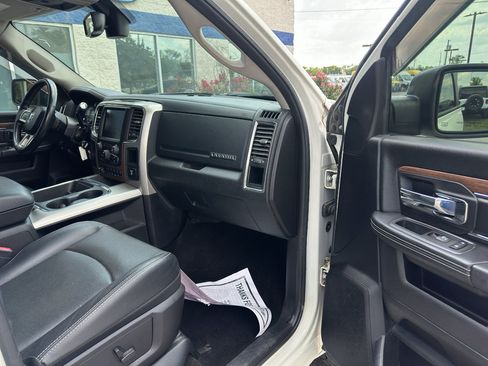 Used 2016 RAM 2500 Laramie RWD image 10