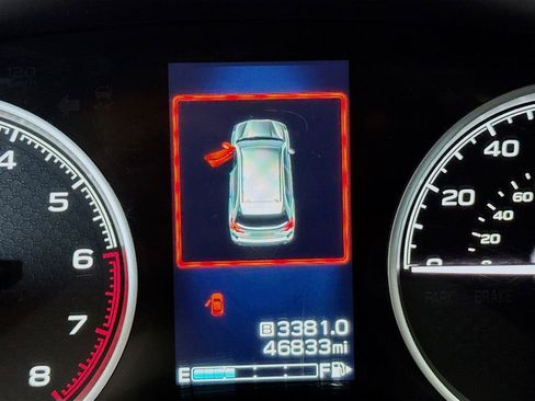 Used 2022 Subaru Forester Limited image 10