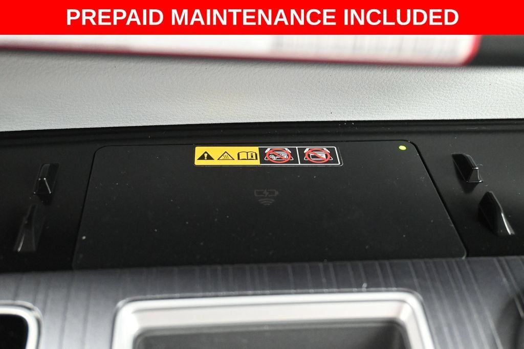 Certified 2026 Toyota Sienna XLE FWD image 22