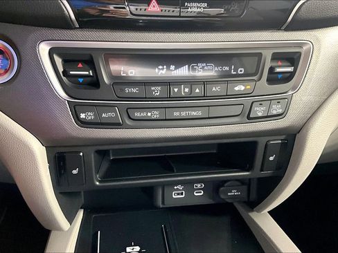 Used 2026 Honda Ridgeline RTL image 32