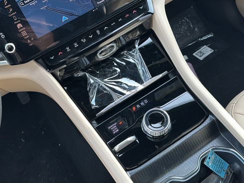 New 2026 Jeep Grand Cherokee L Limited image 23