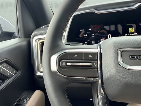 New 2026 GMC Canyon Denali AWD/4WD image 16