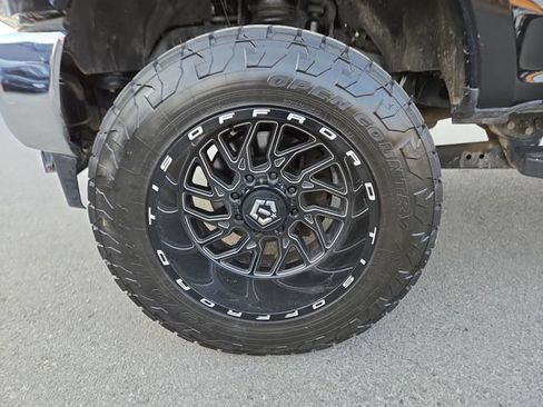 Used 2018 Ford F350 Lariat w/ Camper Package AWD/4WD image 9