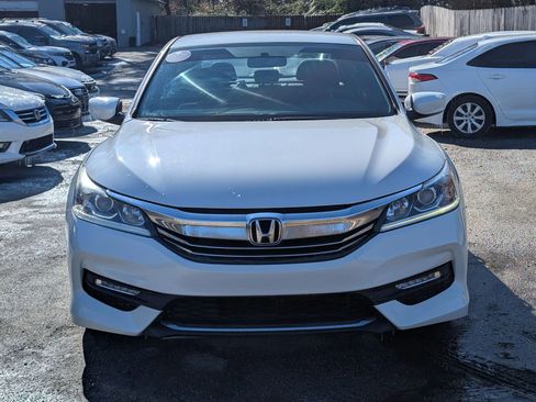 Used 2016 Honda Accord Sport image 2