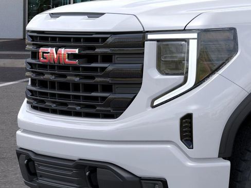 New 2026 GMC Sierra 1500 Elevation image 13