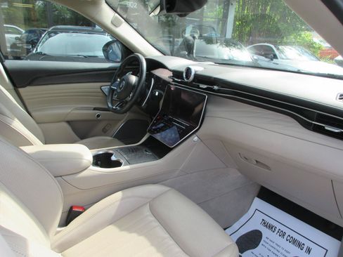 Used 2023 Maserati Grecale GT AWD/4WD image 18