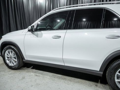 Certified 2025 Mercedes-Benz GLE 350 4MATIC image 5