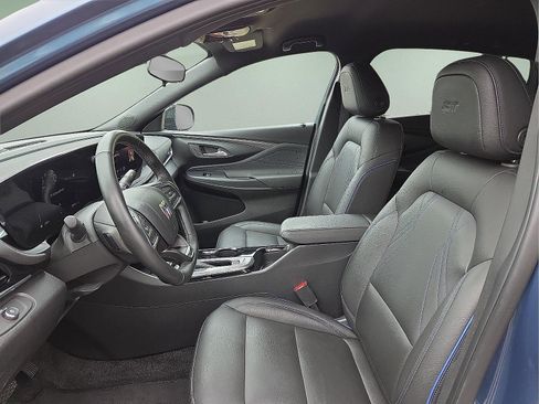 Used 2024 Buick Envista Sport Touring w/ Convenience I Package FWD image 13