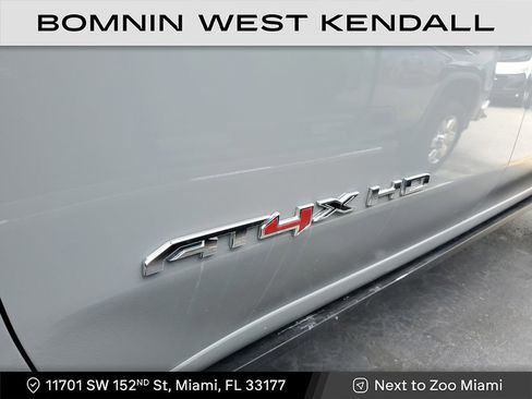 Used 2024 GMC Sierra 2500 AT4X w/ AT4X AEV Edition image 9