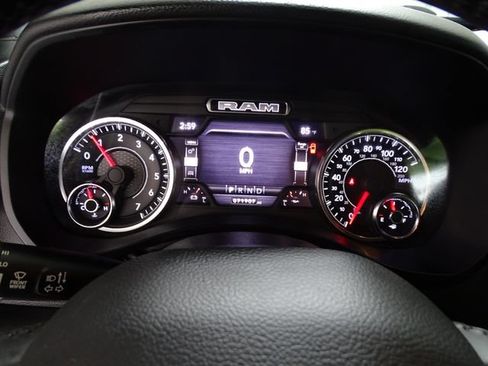 Used 2023 RAM 1500 Big Horn AWD/4WD image 17