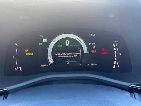 Used 2025 Toyota Camry SE image 25