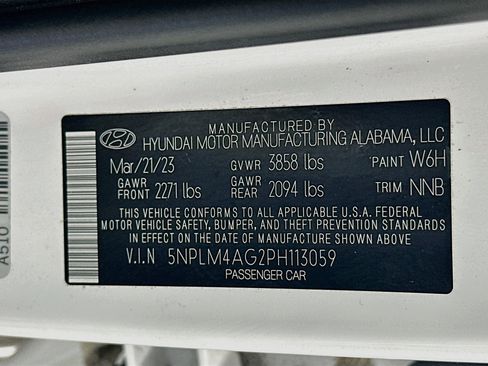 Used 2023 Hyundai Elantra SEL w/ Preferred Accessory Package FWD image 29