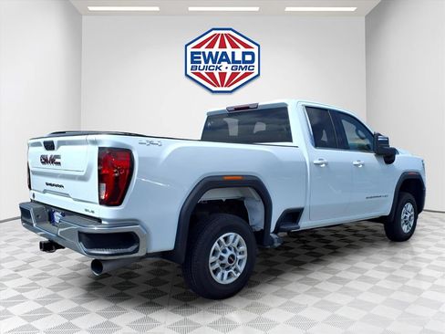 Certified 2024 GMC Sierra 2500 SLE w/ SLE Convenience Package AWD/4WD image 3