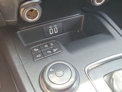 Used 2019 Ford Ranger Lariat w/ Equipment Group 501A Mid AWD/4WD image 26
