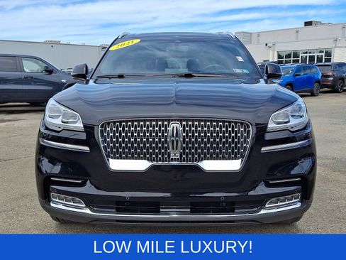Used 2021 Lincoln Aviator Reserve w/ Equipment Group 202A AWD/4WD image 2