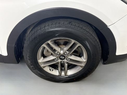 Used 2018 Hyundai Santa Fe Sport image 31