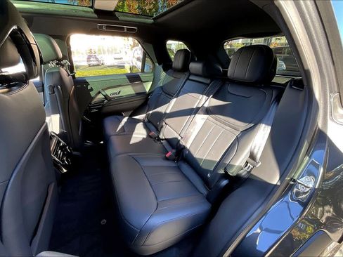 New 2025 Land Rover Range Rover Sport Dynamic SE image 12