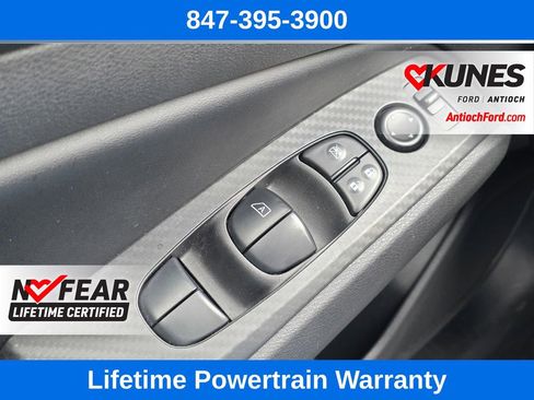 Used 2024 Nissan Altima 2.5 SV image 39