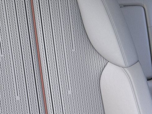 New 2026 Cadillac Vistiq Sport image 21