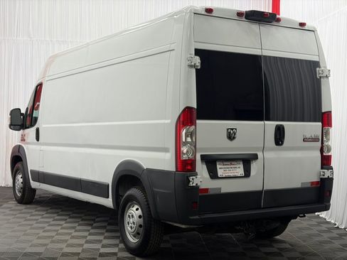 Used 2017 RAM ProMaster 2500 FWD image 6