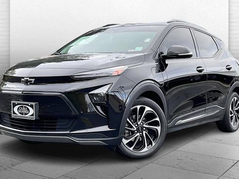 Used 2023 Chevrolet Bolt EUV Premier w/ Sun & Sound Package image 13