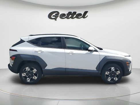 Certified 2024 Hyundai Kona SEL AWD/4WD image 5