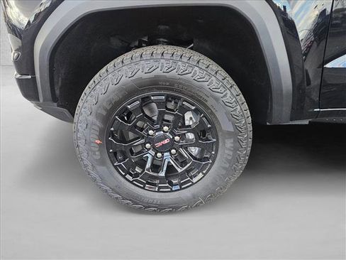 New 2026 GMC Canyon Elevation w/ Technology Package image 10