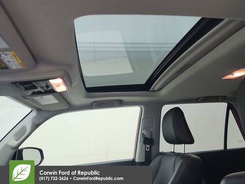 Used 2022 Toyota 4Runner Limited image 32