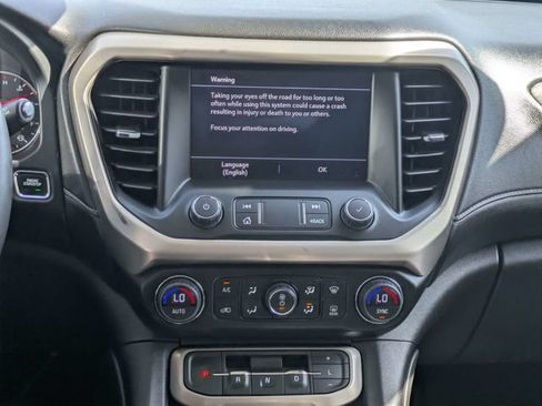 Used 2023 GMC Acadia Denali AWD/4WD image 16