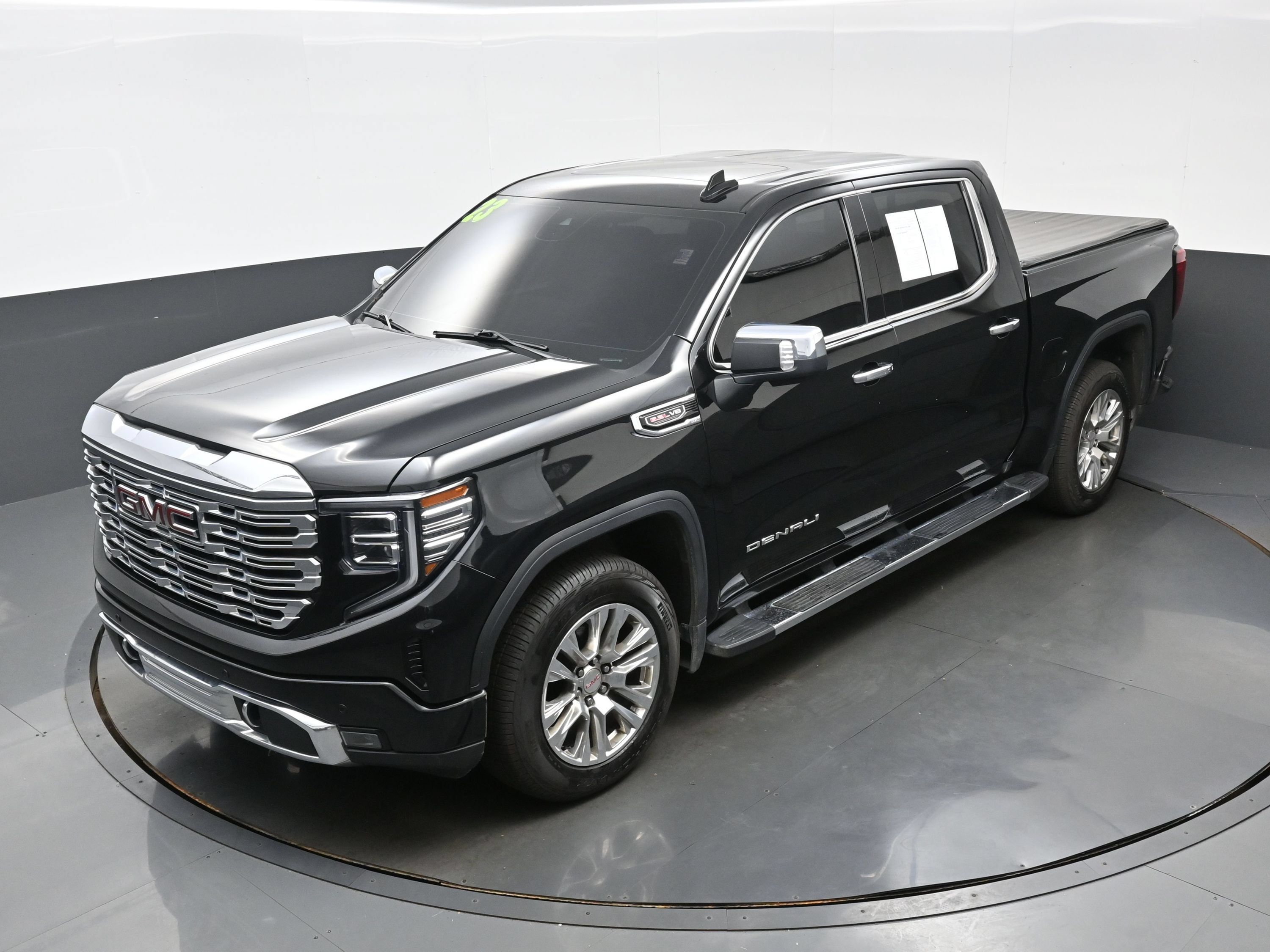 Used 2023 GMC Sierra 1500 Denali AWD/4WD image 37