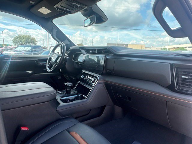 Used 2025 GMC Sierra 1500 AT4 AWD/4WD image 14