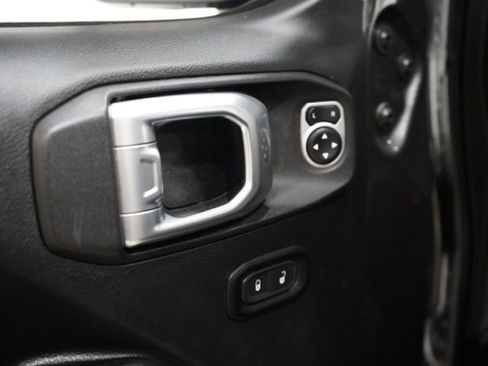 Used 2019 Jeep Wrangler Unlimited Sport S image 19