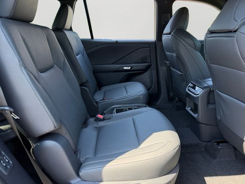 New 2026 Lexus TX 500h AWD image 6