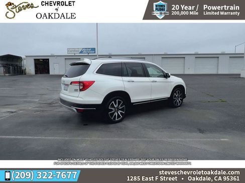 Used 2019 Honda Pilot Touring image 12
