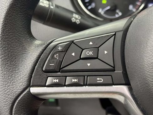 Used 2021 Nissan Rogue Sport S FWD image 27
