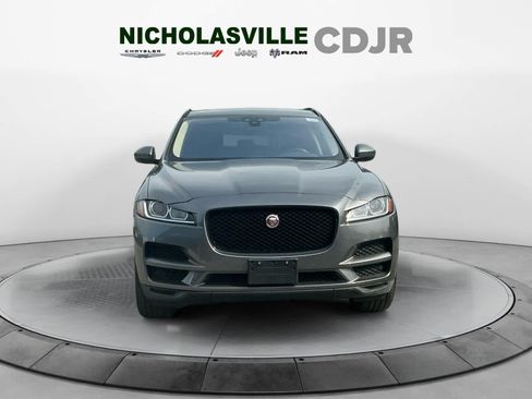 Used 2019 Jaguar F-PACE Premium AWD/4WD image 8