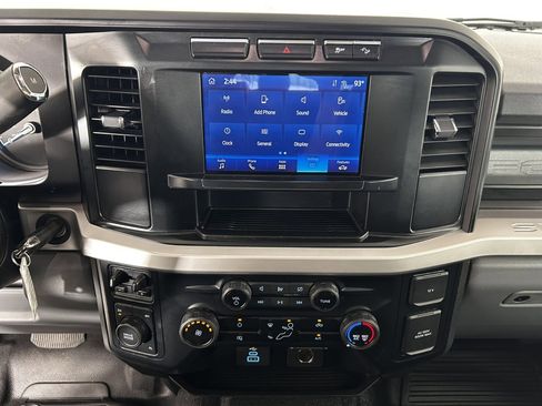 Used 2023 Ford F250 XL w/ XL Driver Assist Package AWD/4WD image 19
