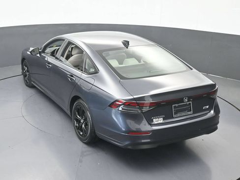 Used 2025 Honda Accord SE image 48