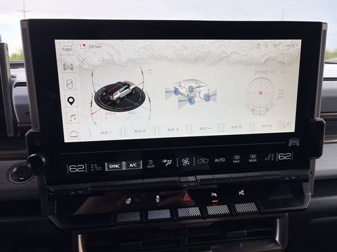 Used 2025 GMC Hummer EV 3X AWD/4WD image 27