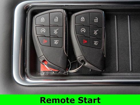 Certified 2024 GMC Yukon Denali AWD/4WD image 31
