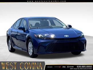 Used 2025 Toyota Camry LE FWD video 2