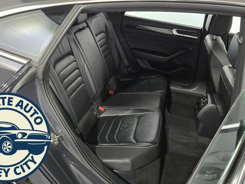 Used 2021 Volkswagen Arteon SEL Premium image 34