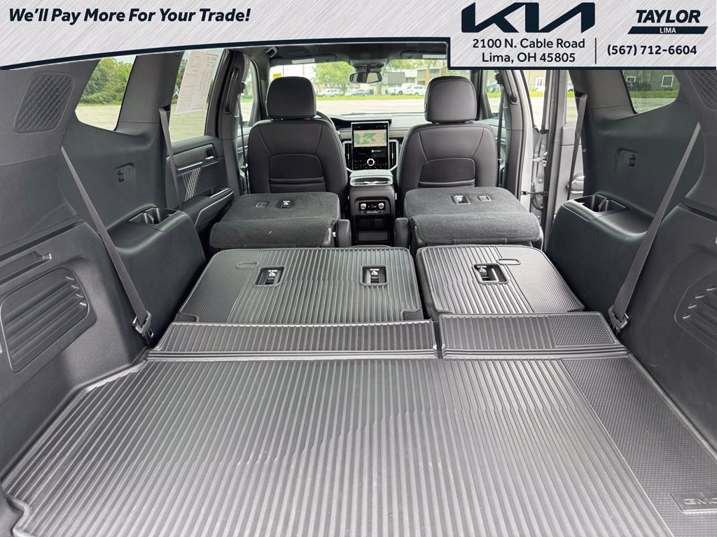 Used 2024 GMC Acadia Denali FWD image 20