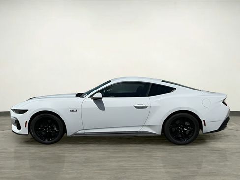 New 2026 Ford Mustang GT RWD image 3