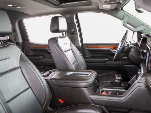 Used 2022 GMC Sierra 1500 Denali image 30