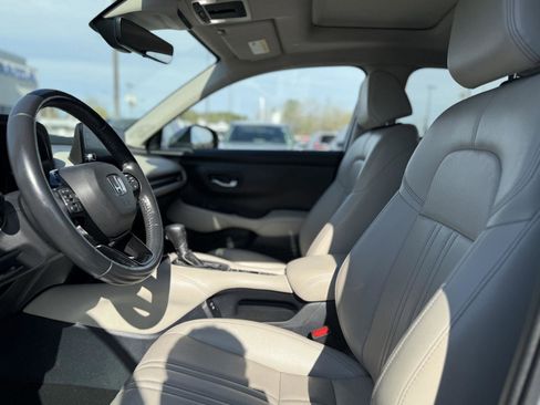 Certified 2024 Honda HR-V EX-L image 11