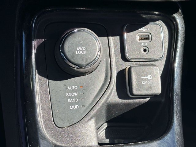 Used 2021 Jeep Compass Latitude AWD/4WD image 20